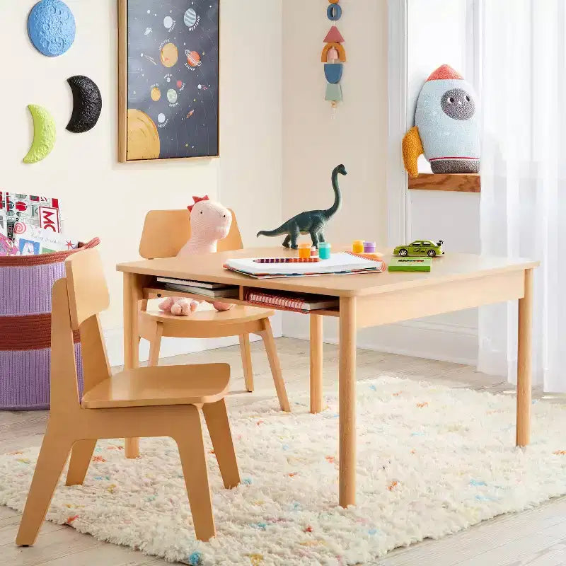 Ensemble de 2 chaises et table d'activités pour enfants en bois naturel - Pillowfort™