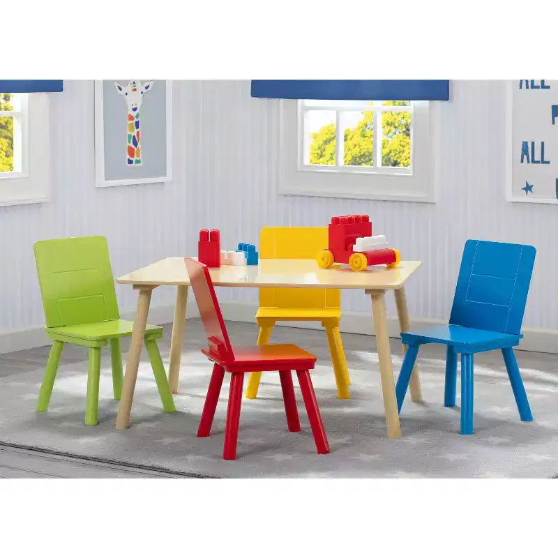 Ensemble table et chaises pour enfants Delta Children