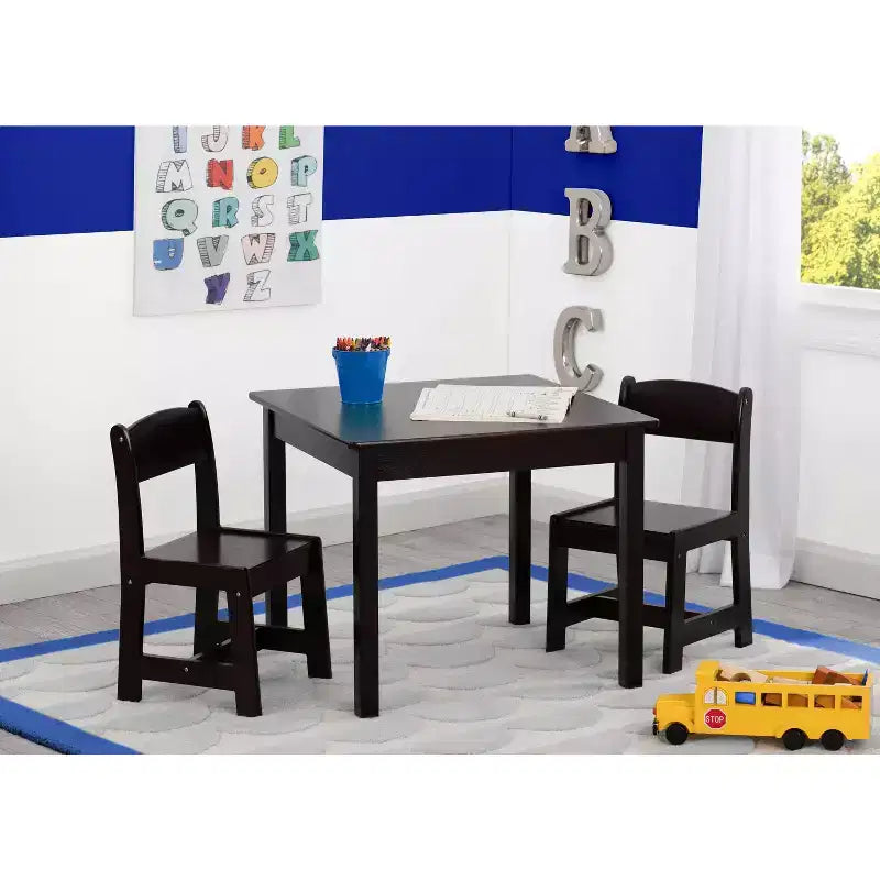 Table MySize Delta Children avec 2 chaises