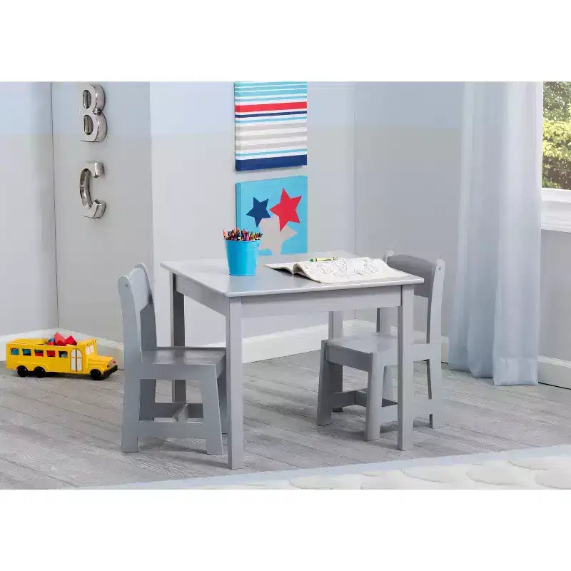 Table MySize Delta Children avec 2 chaises