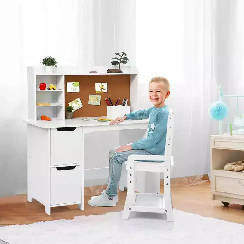 GustoWave Ensemble Bureau et Chaise pour Enfants avec Étagère et Tableau en Liège, Table d'Étude en Bois avec Rangement pour Enfants de 3 à 8 Ans, Blanc