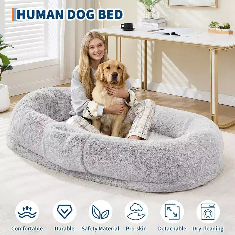 Lit pour chien humain 65 x 41 x 12, grand lit pouf en fausse fourrure avec poignée, housse amovible, poche latérale et mousse orthopédique alvéolée (marron)