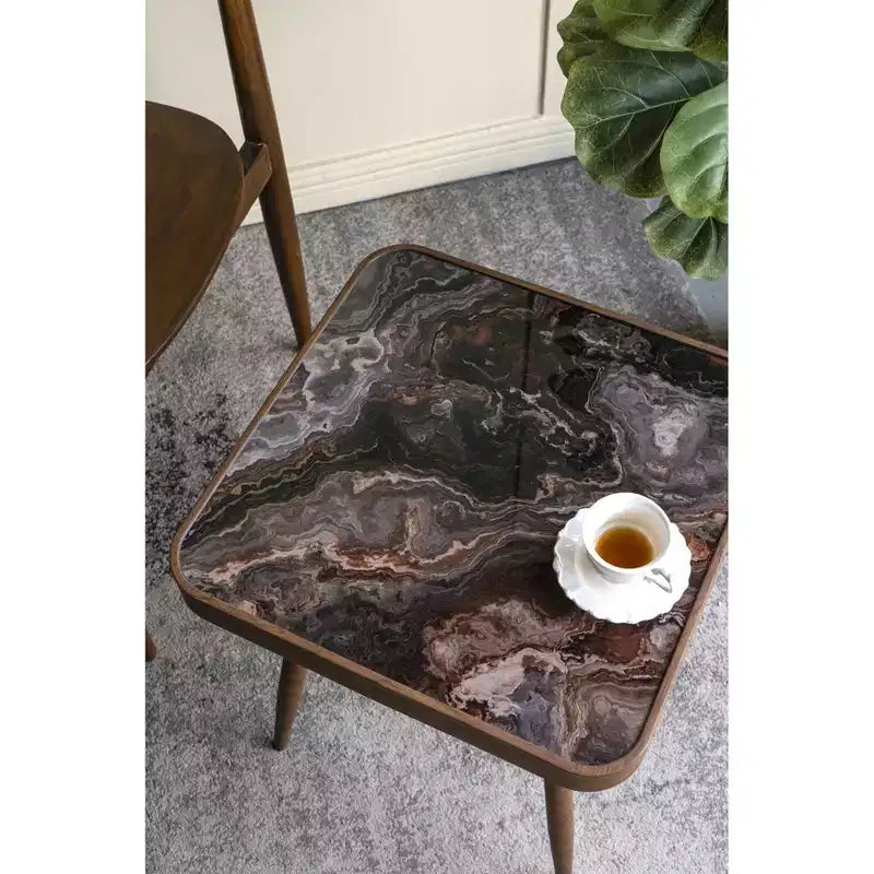 Table d'appoint carrée avec plateau en verre au design marbré et pieds en fer doré 17,3x17,3x18