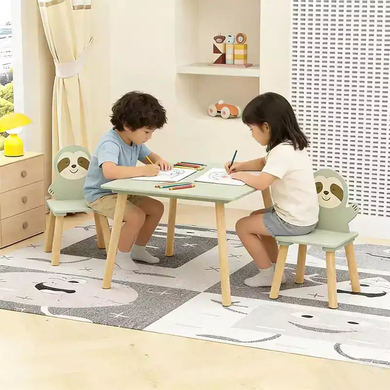 Ensemble table et chaises pour enfants GDFStudio Willow avec motif animaux mignons