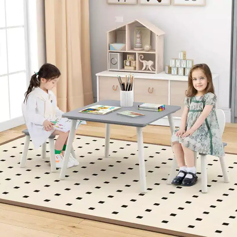 Costway Ensemble de 3 Meubles pour Enfants Table et Chaises en Bois avec Pieds en Bois Massif Gris