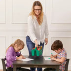 Table carrée en bois dur 76 x 76 cm et deux chaises 30 cm ECR4Kids, 3 pièces